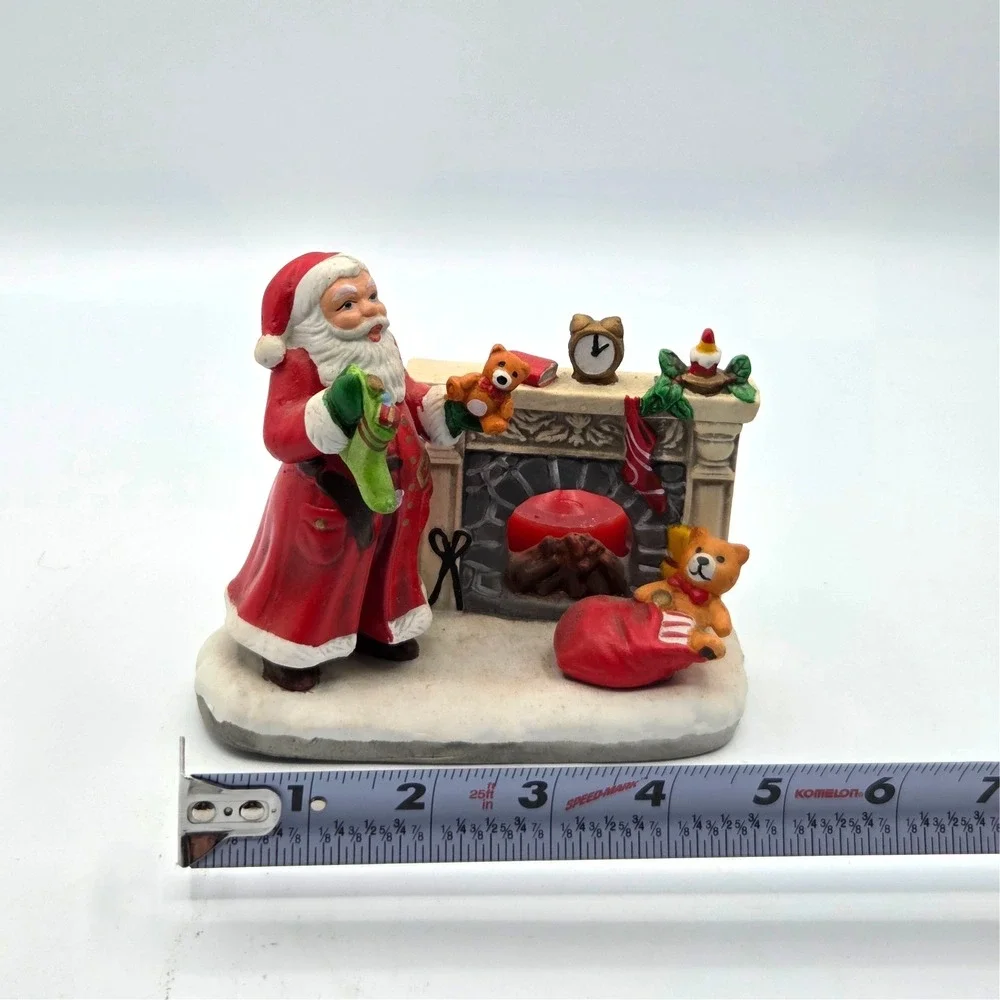 Christmas 1990 Ceramic Santa‎ By The Fireplace  4.75
